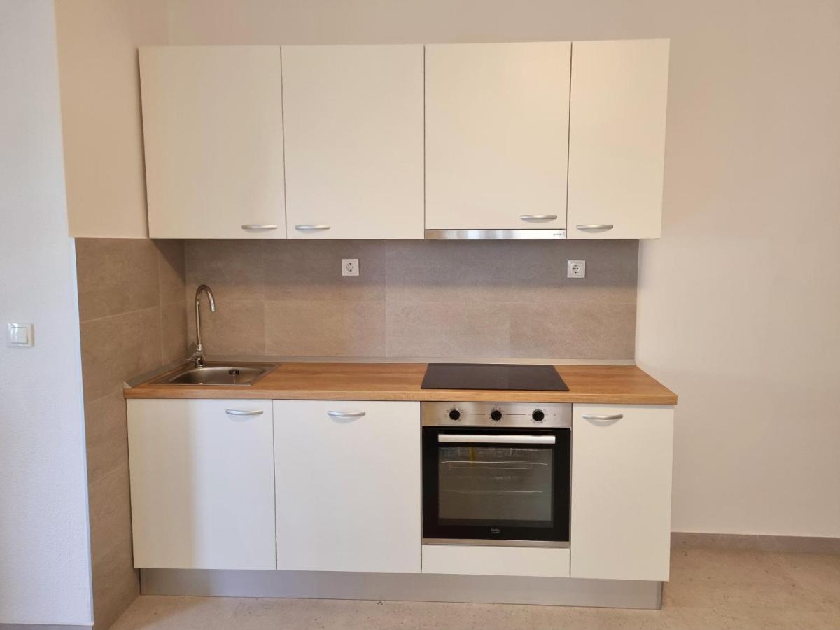 Apartments Iskra Duće Kültér fotó